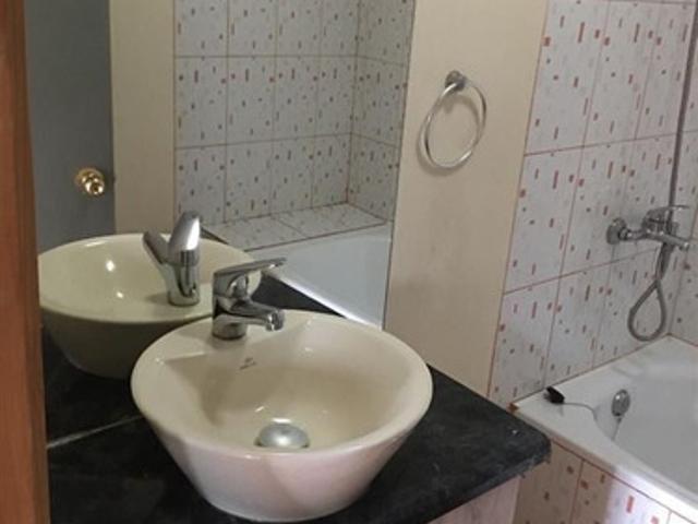 CASA EN VENTA DE 2 DORM. EN VALDIVIA