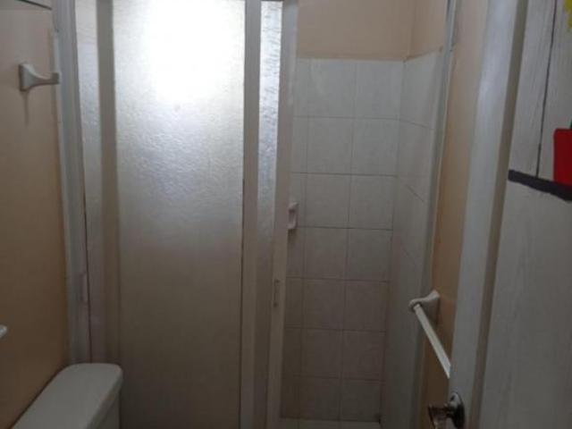 CASA EN VENTA DE 3 HABITACIONES CERCA DE PEÑAFLOR ES UN DUPLEX