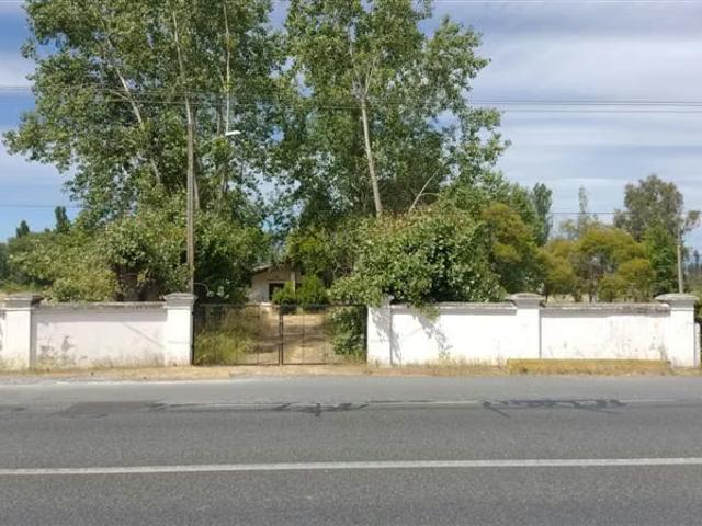 Casa en venta en Las Obras, Linares