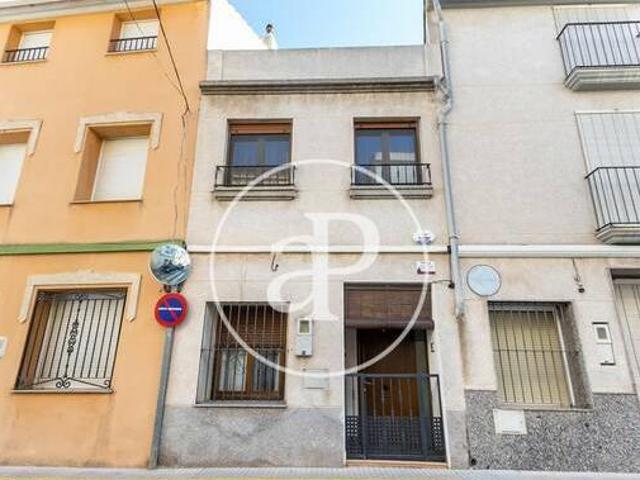 Casa en alquiler en Oliva