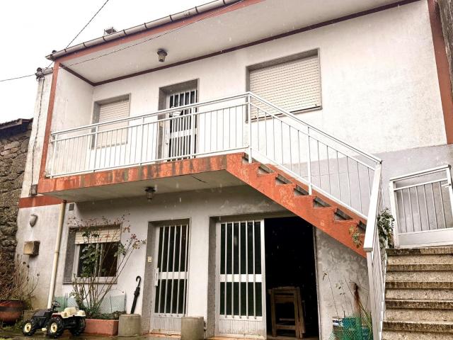 Casa en venta en A Limia, Galicia