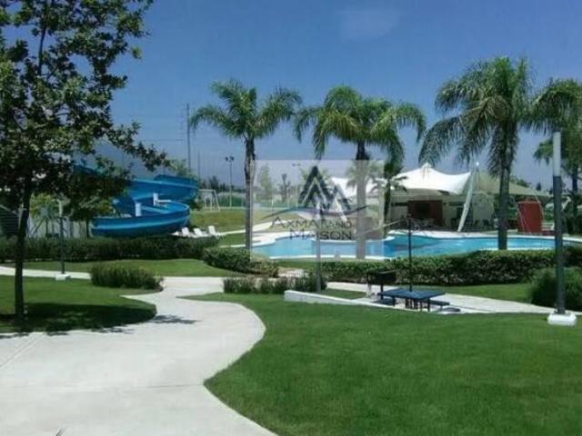 CASA EN VENTA DE GARCIA NUEVO LEON FRACC LAS CUMBRES PREMIER DS333