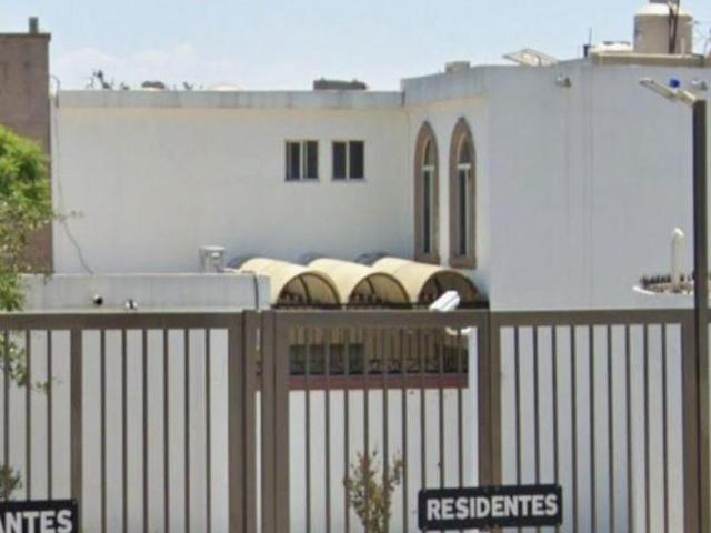 Casa En Venta De Recuperación Bancaria En San Nicolás De Los Garza, N.L. Ayrt