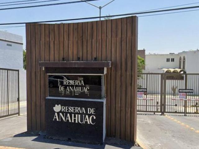 Casa En Venta De Recuperación Bancaria En San Nicolás De Los Garza, N.L. Ayrt