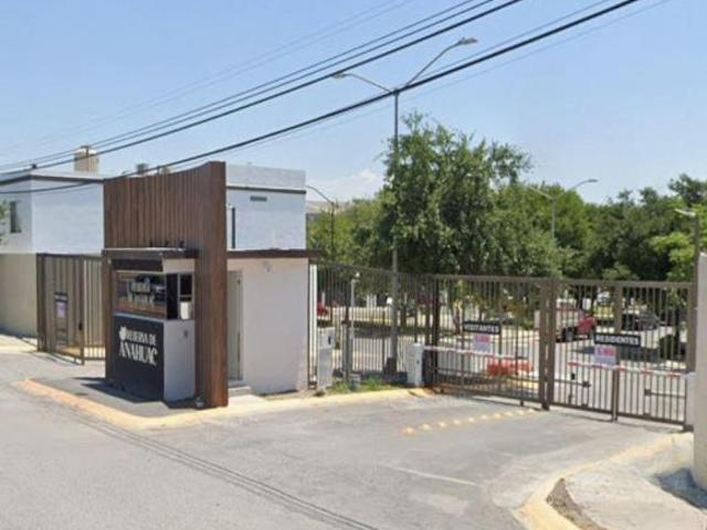 Casa En Venta De Recuperación Bancaria En San Nicolás De Los Garza, N.L. Ayrt