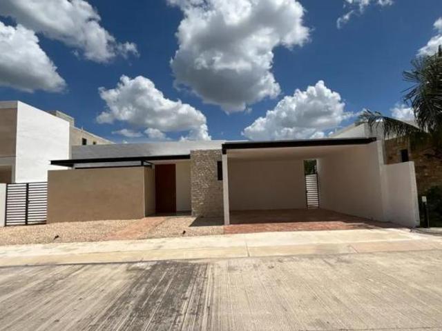 Casa en venta en Cenotillo, Yucatán