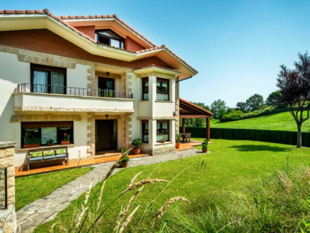 Casa en venta en Mendebaldea, Donostia-san Sebastián