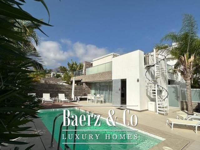 Chalet en venta en Miraverde, Adeje