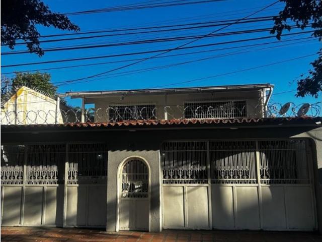 Casa en venta en Girardot, Aragua