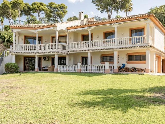 Casa en venta en Artola, Costa del Sol Occidental