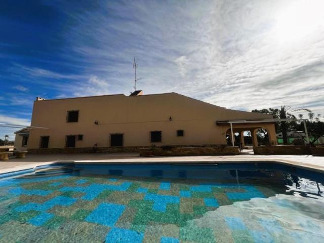 Casa en venta en Perleta, el Baix Vinalopó