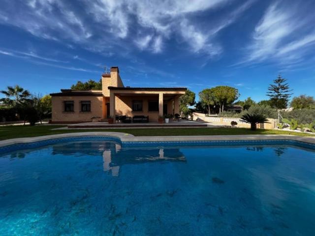 Casa en venta en el Vincle, el Baix Vinalopó