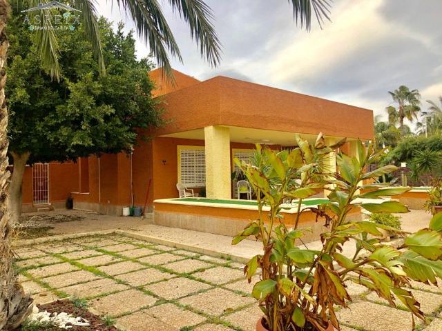 Casa en venta en Matola, el Baix Vinalopó