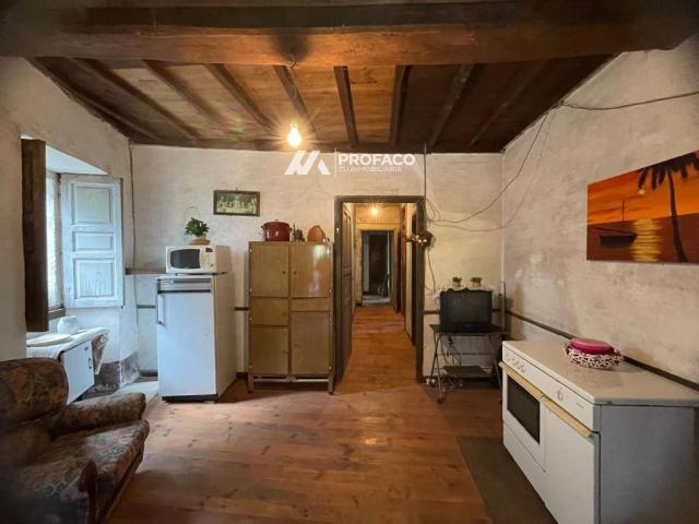 Casa en venta en A Arnoia