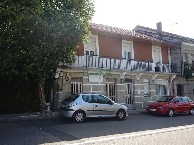 Casa en venta en A Arnoia