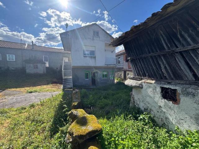 Casa en venta en A Bola