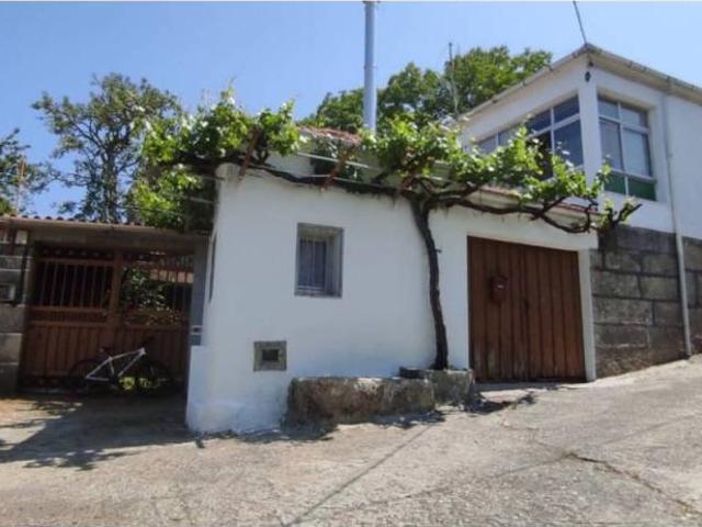 Casa en venta en A Bola