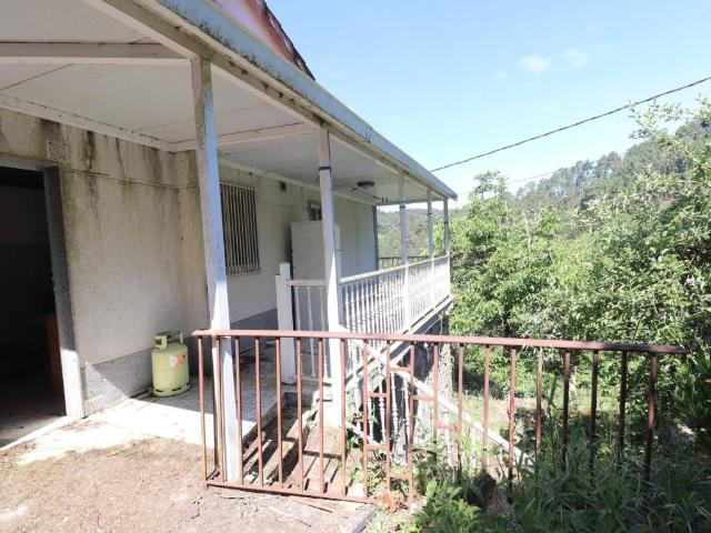 Casa en venta en Ourense, Galicia