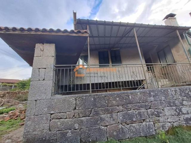 Casa en venta en A Peroxa
