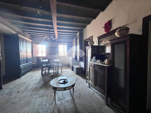 Casa en venta en Ourense, Galicia