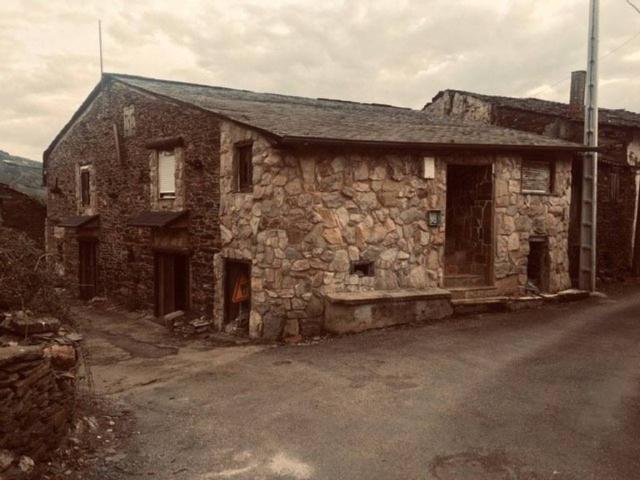 Casa en venta en Valdeorras, Galicia