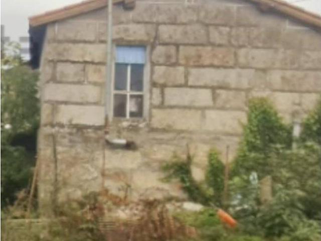 Casa en venta en Outeiro Calvo, Ourense