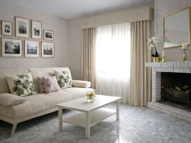 Casa en venta en Abenójar, Castilla-La Mancha