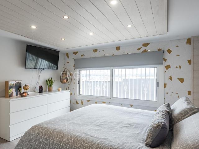 Casa en venta en Abrera