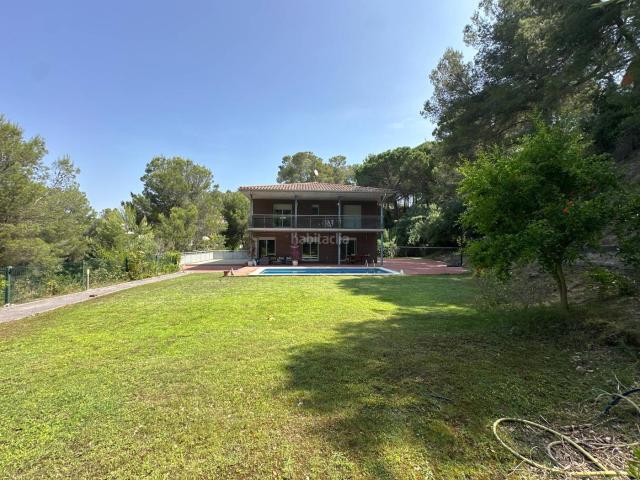 Casa en venta en Abrera