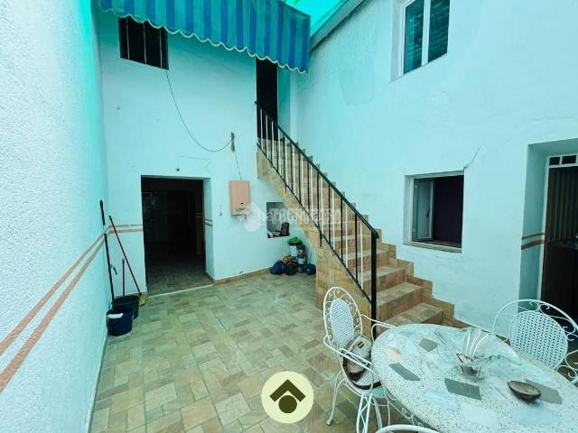 Casa en venta en Adamuz, Andalucía