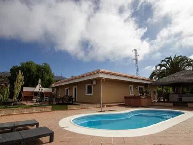 Casa en venta en Adeje, Canarias