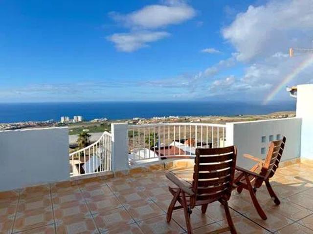 Casa en venta en Los Menores, Adeje