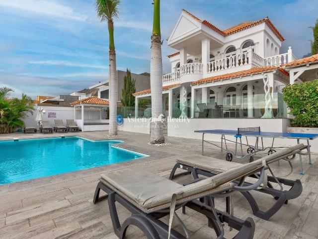 Casa en venta en La Postura, Adeje