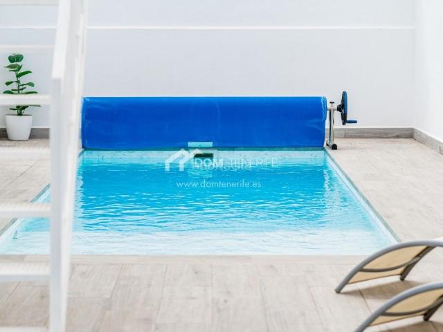 Casa en venta en La Postura, Adeje
