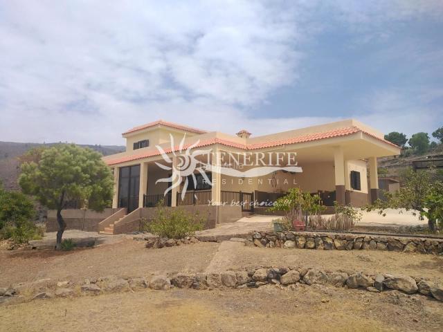 Casa en venta en La Postura, Adeje