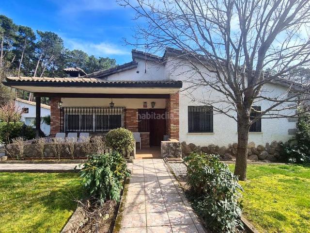 Casa en venta en La Adrada, Castilla y León