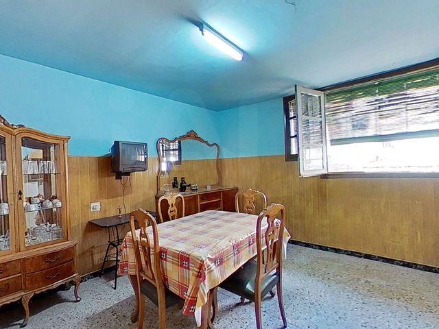 Casa en venta en Aguarón, Zaragoza