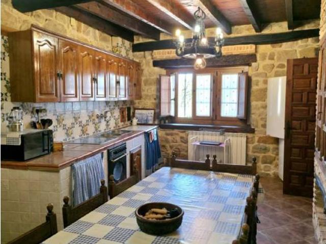 Casa en venta en Aguilar De Campoo, Castilla y León