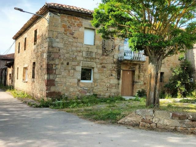 Casa en venta en Aguilar De Campoo, Castilla y León