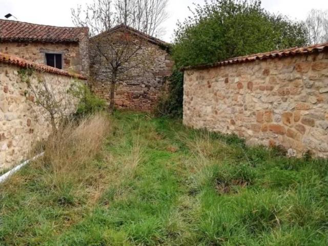Casa en venta en Aguilar De Campoo, Castilla y León