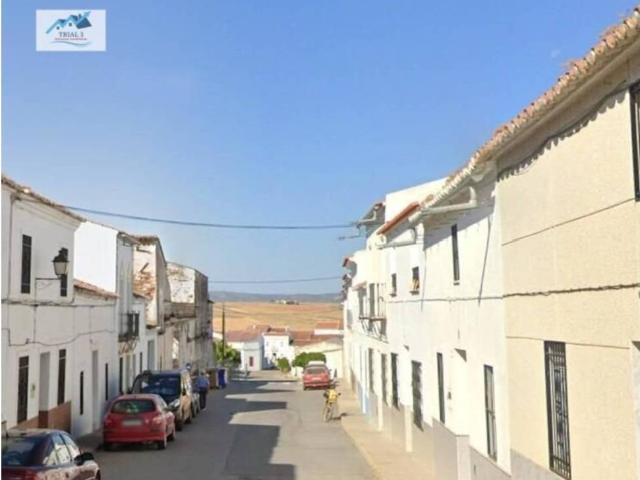 Casa en venta en Ahillones, Extremadura