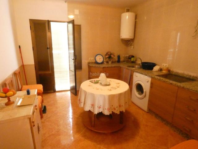 Casa en venta en Ahillones, Extremadura