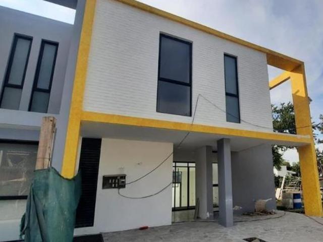 CASA EN VENTA EN AJIJIC
