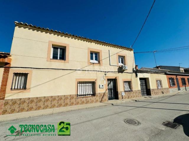 Casa en venta en Ajofrín