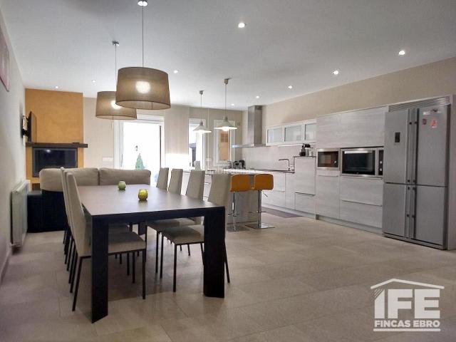 Casa en venta en Ribera Alta del Ebro, Aragón
