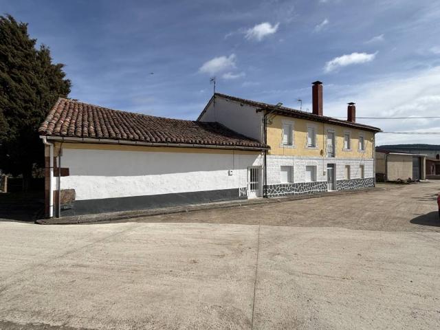 Casa en venta en Alar Del Rey, Castilla y León