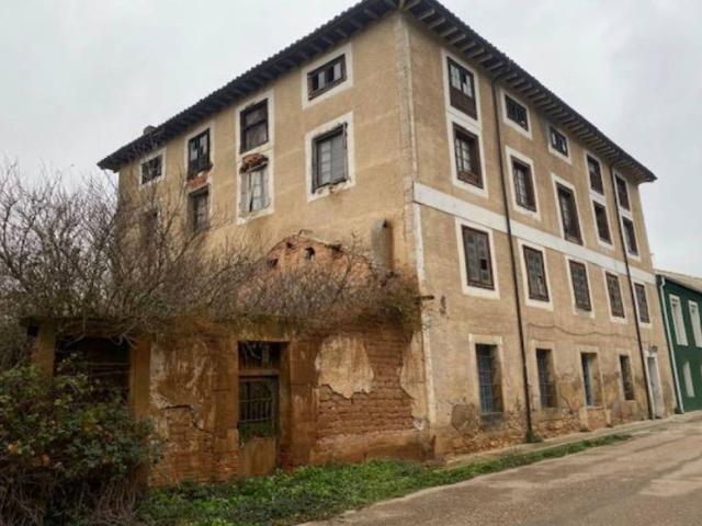 Casa en venta en Alar Del Rey, Castilla y León