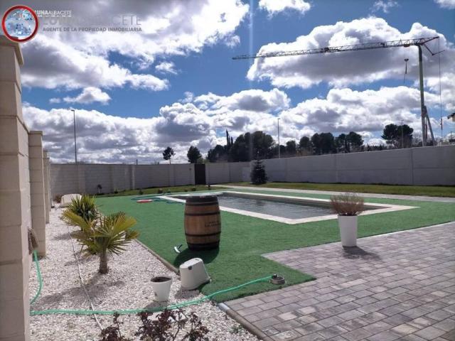 Casa en venta en Albacete, Castilla-La Mancha