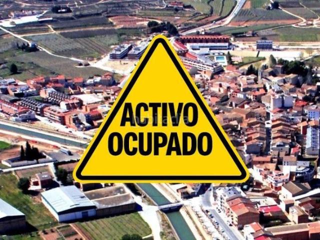 Casa en venta en Albatàrrec, Lleida