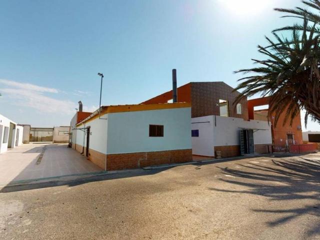 Casa en venta en Albatera
